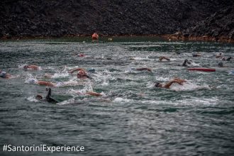 santorini_experience_swimming