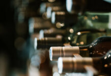 ฮ ฮฃฯฮฝฮดฮตฯฮผฮฟฯ ฮฮปฮปฮทฮฝฮนฮบฮฟฯ ฮฮฏฮฝฮฟฯ
ฯฮฑฮนฯฮตฯฮฏฮถฮตฮน ฯฮท ฯฯ
ฮผฯฯฮฝฮฏฮฑ ฯฮทฯ ฮดฮญฯฮผฮทฯ ฮผฮญฯฯฯฮฝ ฮณฮนฮฑ ฯฮฟ ฮบฯฮฑฯฮฏ