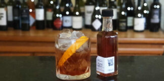 Σαντορίνη: Παράδοση κοκτέιλς στο σπίτι σας