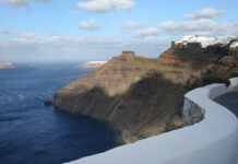 ฮฮฝฮฑฯ ฯฯฯฮฝฮฟฯ ฮผฮตฯฮฌ ฯฮท ฯฮตฮนฯฮผฮฟ-ฮทฯฮฑฮนฯฯฮตฮนฮฑฮบฮฎ ฮบฯฮฏฯฮท ฯฯฮท ฮฃฮฑฮฝฯฮฟฯฮฏฮฝฮท – ฮฃฯ
ฮผฯฮตฯฮฌฯฮผฮฑฯฮฑ ฮฑฯฯ ฮญฮฝฮฑ ฯฮฟฮปฯ
ฯฯฮฝฮธฮตฯฮฟ ฮบฮฑฮน ฯฯฮฌฮฝฮนฮฟ ฯฮฑฮนฮฝฯฮผฮตฮฝฮฟ